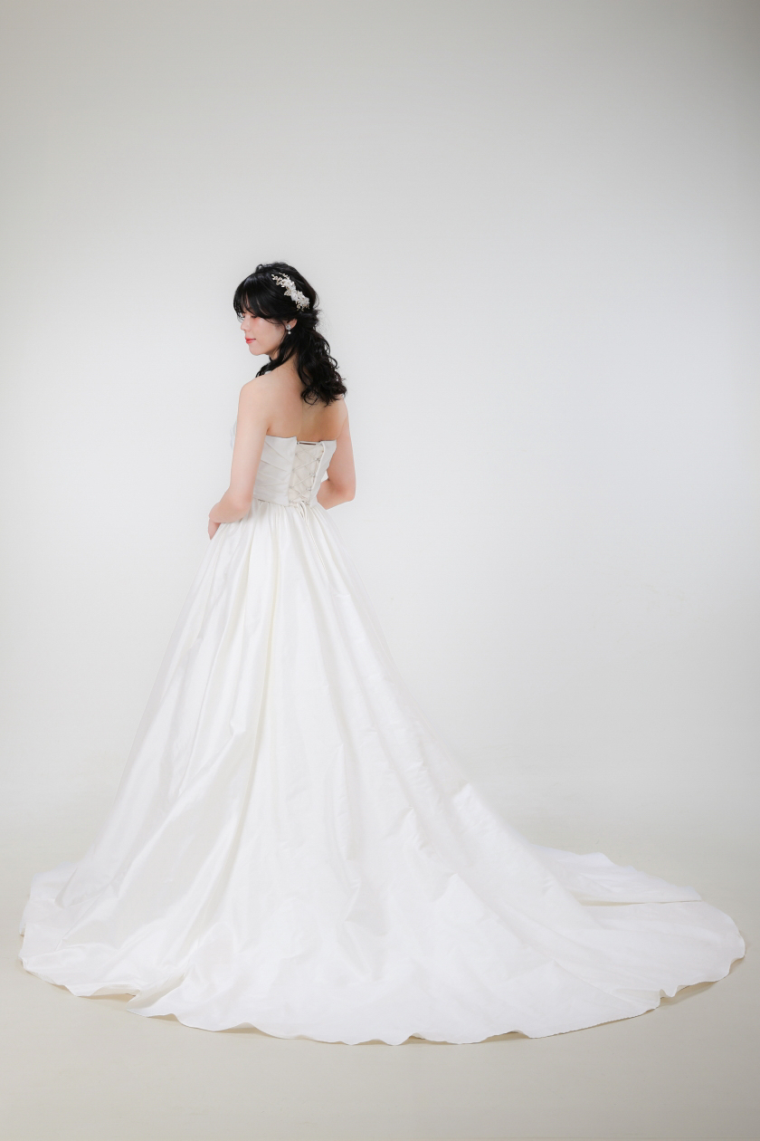 市川店/ウエディングドレス 056